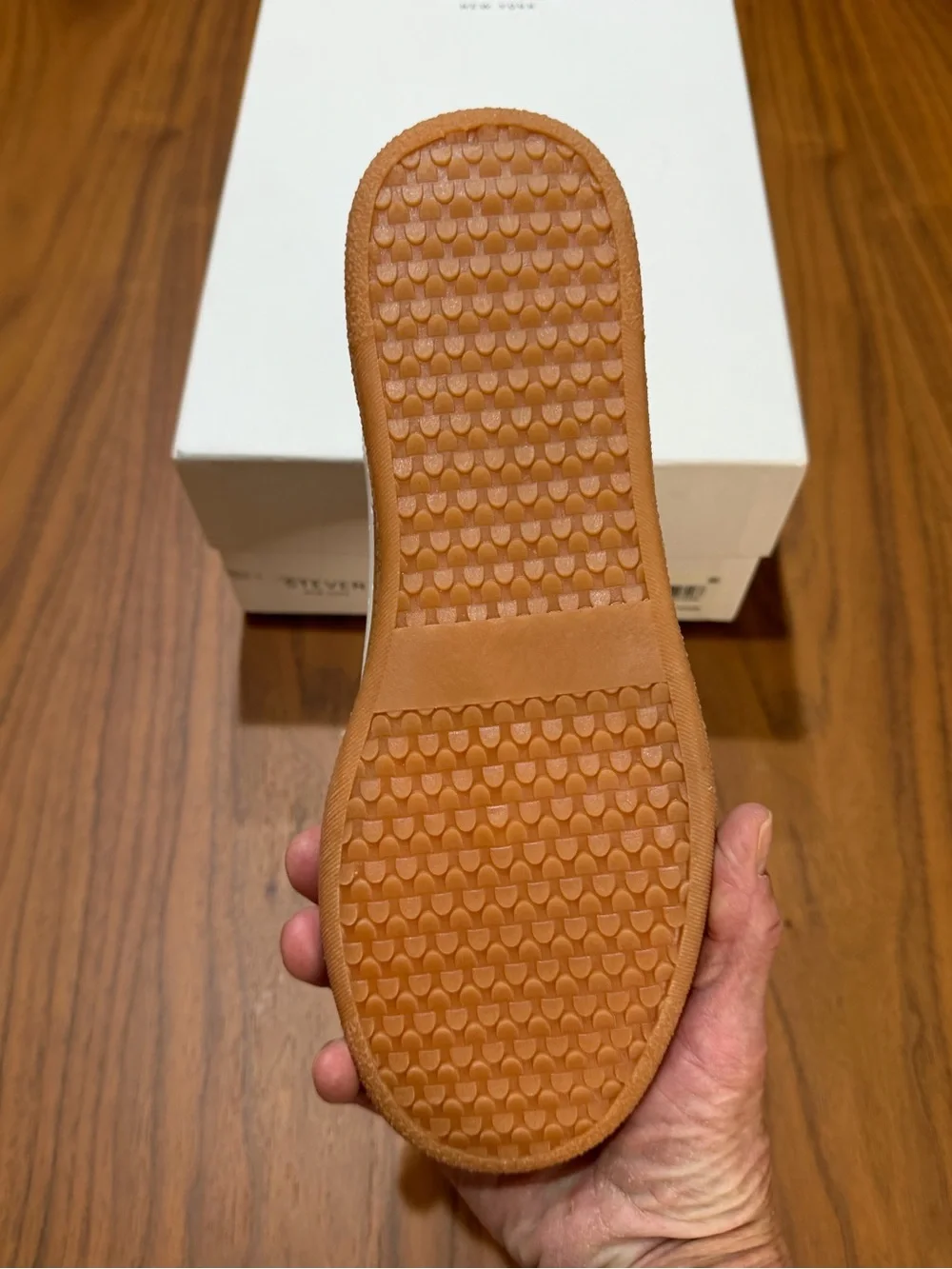 Steve Madden White Leather Sneaker with Gum Sole and Leopard Collar